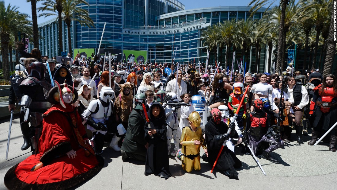 150503165947-star-wars-celebration-fans-super-169