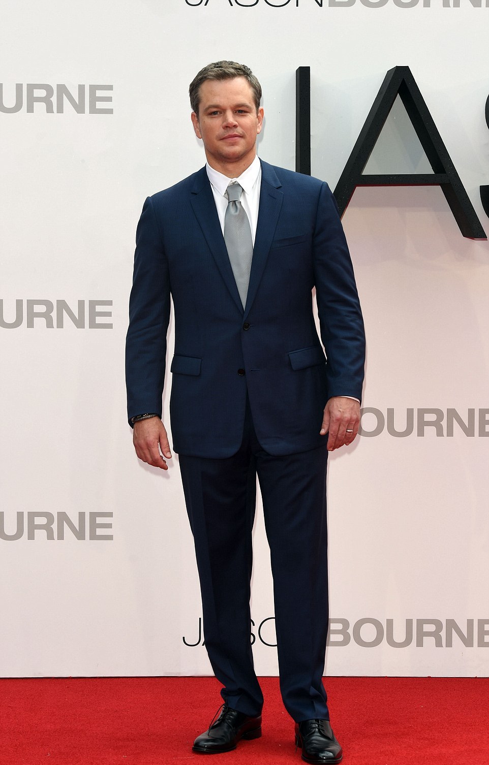 362AEC6000000578-3685062-image-a-100_1468261334902