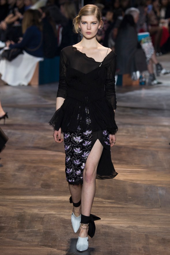 Dior-Couture-Spring-2016-18