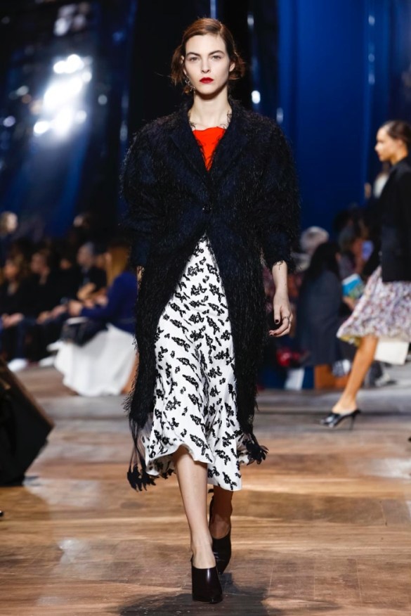 Dior-Spring-2016-Haute-Couture15