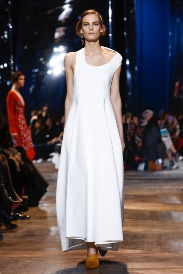 Dior-Spring-2016-Haute-Couture35