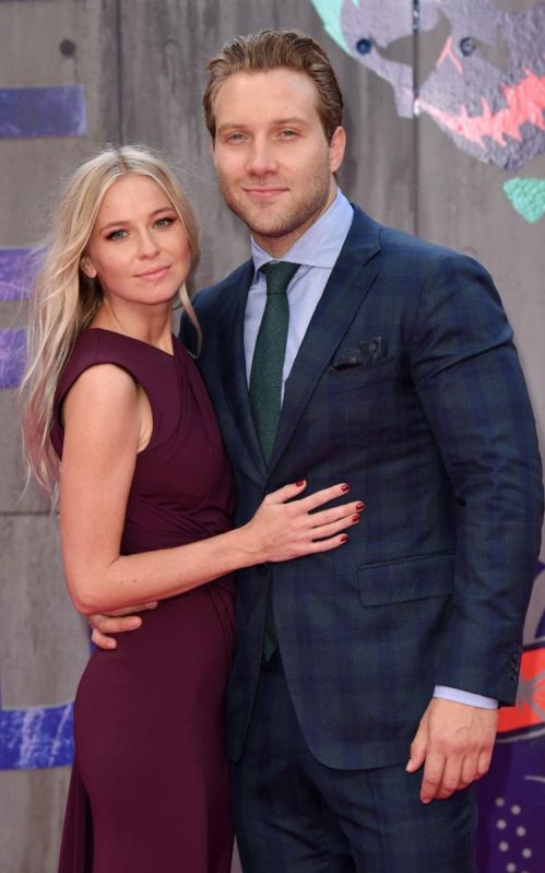 104698415suicide-xlarge_trans++rfwBfvpKP6dbNgzTAE5jT5gW8IFzM9QxbPq4M4BwfBU