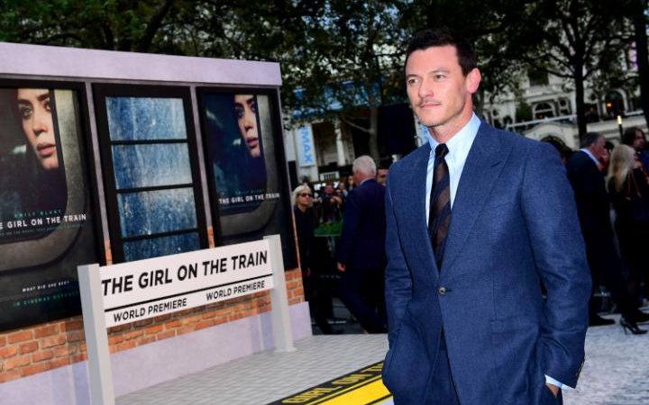 109138672_luke_evans-large_transncia7bkdsl5uc5dkbik1ravhjhw6fvxk2se3dtys7o8