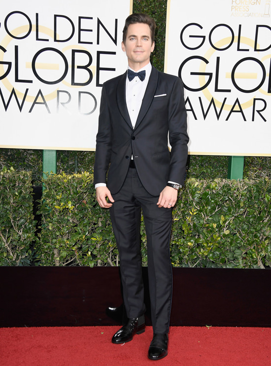 7-golden-globes-2017-red-carpet-fashion-the-men-matt-bomer