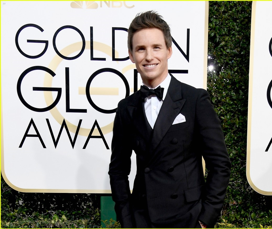 eddie-redmayne-golden-globes-2017-04