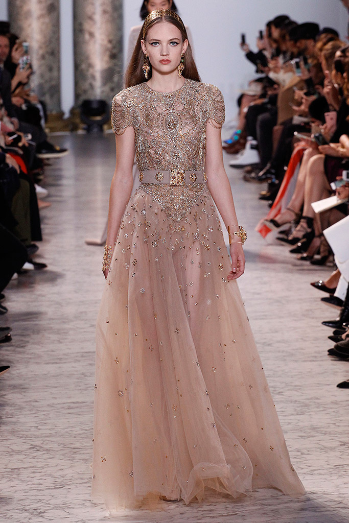 elie_saab_pasarela_204653026_683x