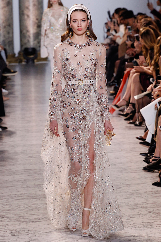 elie_saab_pasarela_55805385_683x